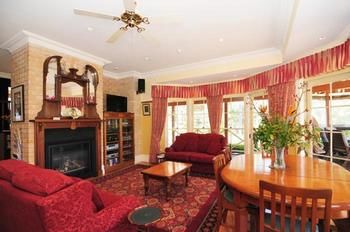 Sandholme Guesthouse - Tourism Caloundra 4