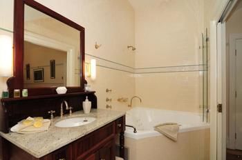 Sandholme Guesthouse - Tourism Caloundra 15