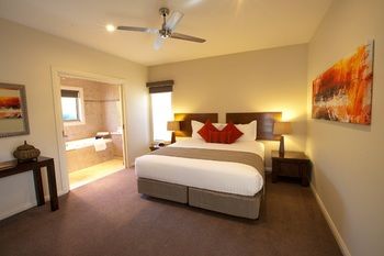 Wild Cattle Creek Estate - Tourism Caloundra 39