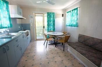 Maroochy River Cabin Village & Caravan Park - Tourism Caloundra 6