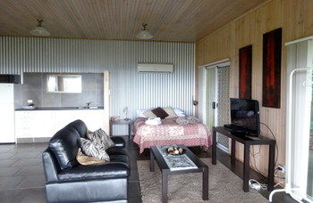 Treetops Accommodation Montville - Tourism Caloundra 46