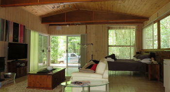 Treetops Accommodation Montville - Tourism Caloundra 72