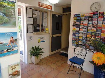 Paradis Pacifique Apartments - Tourism Caloundra 5