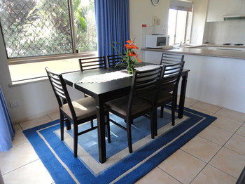 Paradis Pacifique Apartments - Tourism Caloundra 9