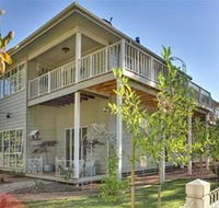 The Heart of Emerald Bed amp Breakfast - Tourism Caloundra