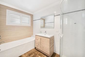 Forresters Beach Bed & Breakfast - Tourism Caloundra 3