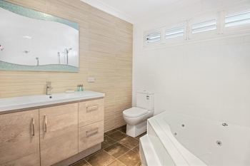 Forresters Beach Bed & Breakfast - Tourism Caloundra 4