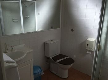 Town & Country Motel - Tourism Caloundra 5
