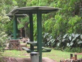 Mapleton Cabins & Caravan Park - Tourism Caloundra 1