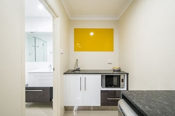 The Abbey Motor Inn - Tourism Caloundra 12