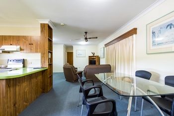 The Abbey Motor Inn - Tourism Caloundra 29