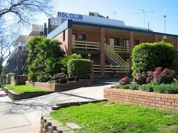 Centabrook Motor Inn - Tourism Caloundra 0