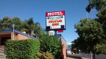 Centabrook Motor Inn - Tourism Caloundra 8