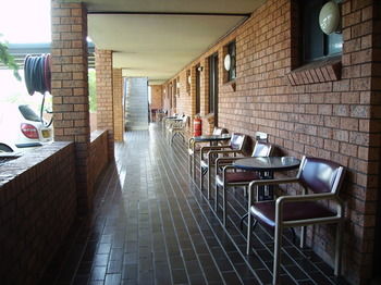 Centabrook Motor Inn - Tourism Caloundra 11