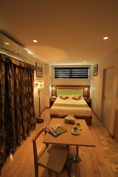 Melrose Apartments - Tourism Caloundra 11