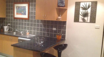 Eltham Retreat - Tourism Caloundra 2