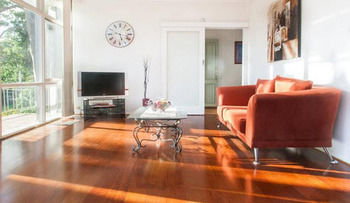 Eltham Retreat - Tourism Caloundra 9