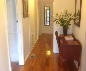 Eltham Retreat - Tourism Caloundra 11