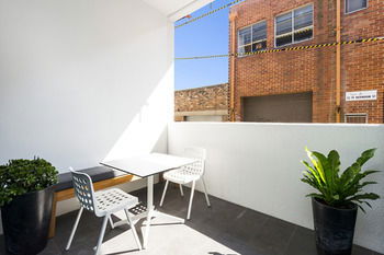 Apartment Hotel East Central - Tourism Caloundra 2