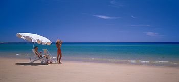 Kims Beachside Lodges - Tourism Caloundra 1