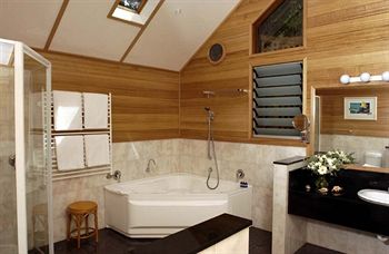 Kims Beachside Lodges - Tourism Caloundra 5