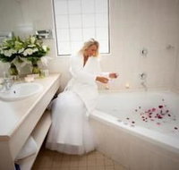 Hawkesbury Race Club Motel - Tourism Caloundra