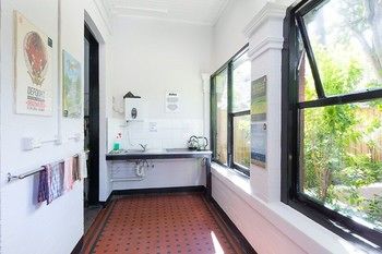 The Village Glebe - Hostel - Tourism Caloundra 8