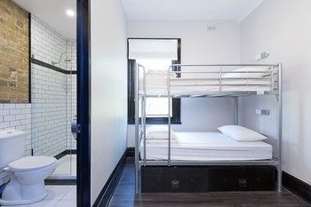 The Village Glebe - Hostel - Tourism Caloundra 17