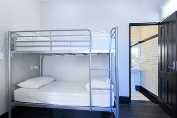 The Village Glebe - Hostel - Tourism Caloundra 22