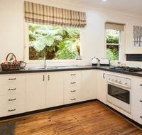 A Cottage in the Forest - Tourism Caloundra