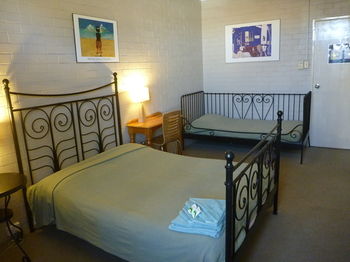 Billabong Gardens - Hostel - Tourism Caloundra 25