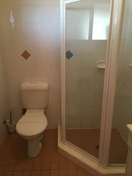 Bridgeview Motel - Tourism Caloundra 0