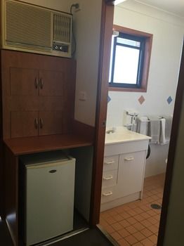 Bridgeview Motel - Tourism Caloundra 19