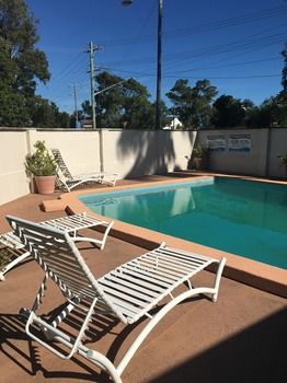 Bridgeview Motel - Tourism Caloundra 21