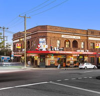 Commonwealth Hotel Newcastle - Tourism Caloundra