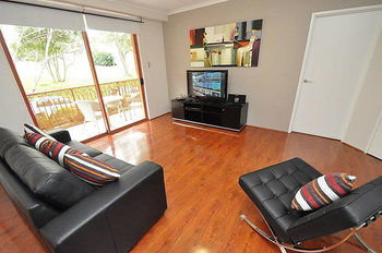Balmain 12 Foy Furnished Apartment - Tourism Caloundra 3