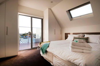 Position Perfect - Tourism Caloundra 3