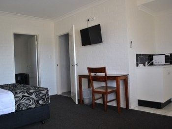 Heritage River Motor Inn - Tourism Caloundra 5