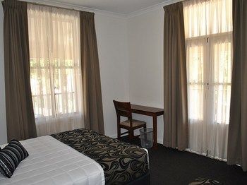 Heritage River Motor Inn - Tourism Caloundra 7