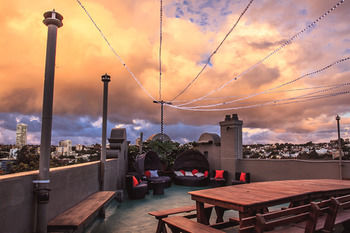 Kings Cross Backpackers - Adults Only - Tourism Caloundra 5