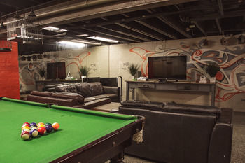 Kings Cross Backpackers - Adults Only - Tourism Caloundra 7