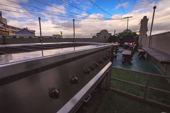Kings Cross Backpackers - Adults Only - Tourism Caloundra 10