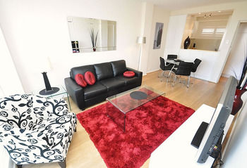 Neutral Bay 63 Ben Furnished Apartment - Tourism Caloundra 4