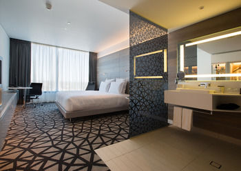 Pullman Sydney Airport - Tourism Caloundra 18