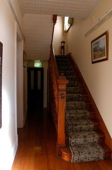 CBC Bed & Breakfast & Cafe - Tourism Caloundra 6