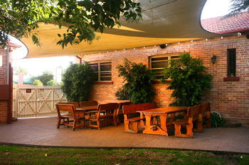 CBC Bed & Breakfast & Cafe - Tourism Caloundra 7