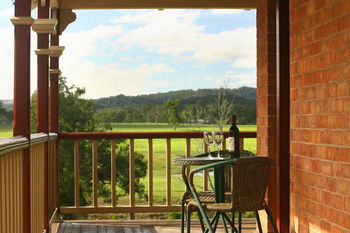 CBC Bed & Breakfast & Cafe - Tourism Caloundra 9