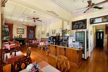 CBC Bed & Breakfast & Cafe - Tourism Caloundra 18