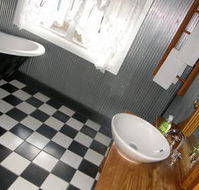 37 Queen Gloucester - Tourism Caloundra