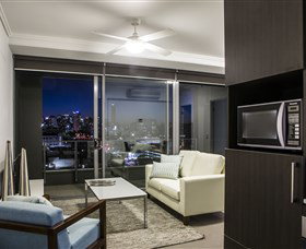 M&A Apartments - Tourism Caloundra 2
